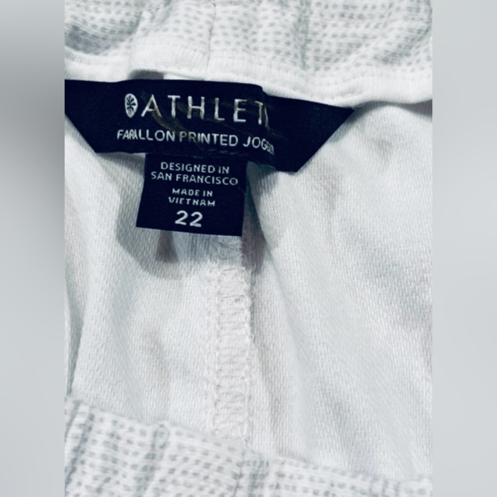 NWT Athleta Farallon Printed Plus Size Jogger - Picture 11 of 12
